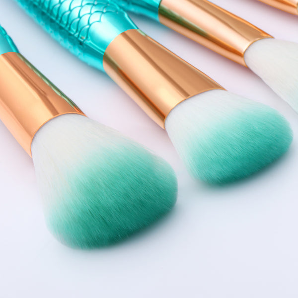 11-Piece Mermaid Makeup Brushes Kit – Professional Synthetic Brushes for Face, Eyes & Lips